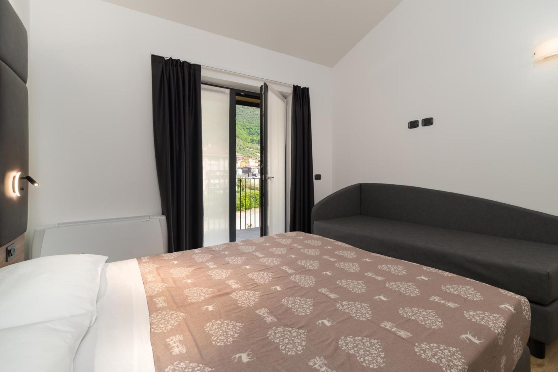 Residence Al Frantoio Арко Екстериор снимка