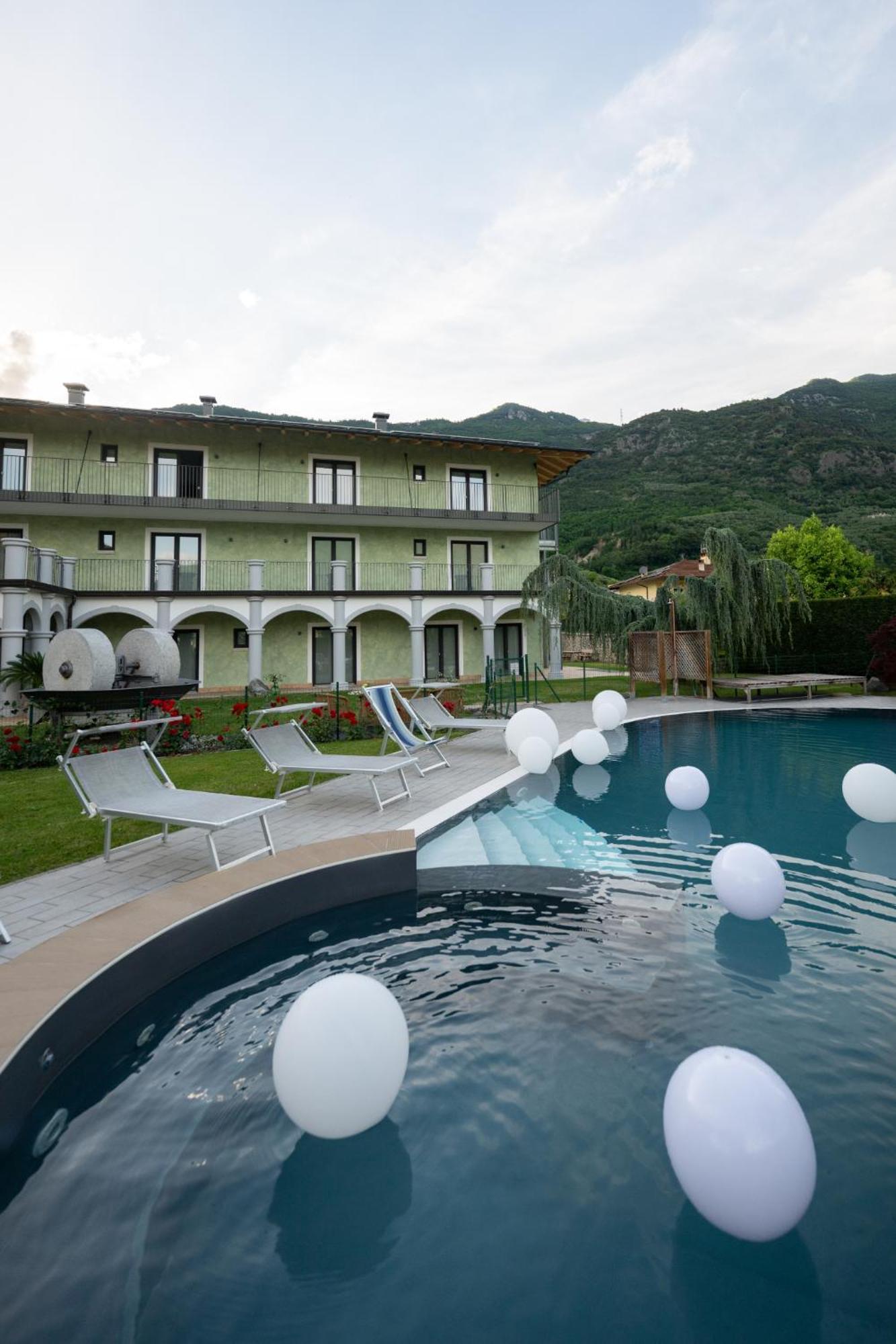 Residence Al Frantoio Арко Екстериор снимка